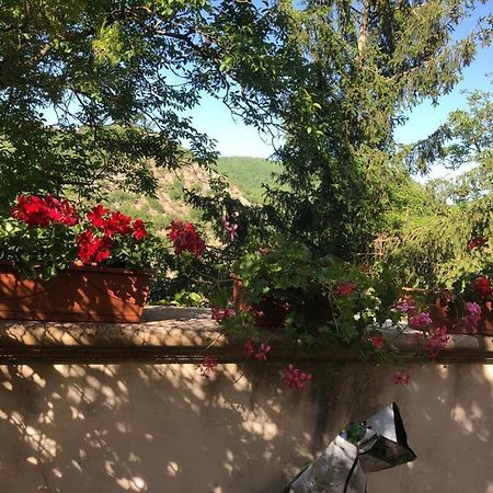 Le Fate Umbria Bed and Breakfast Sellano Eksteriør billede